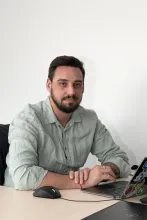 photo de Jordan au bureau